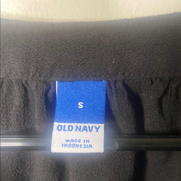 Old Navy Black Buttoned Mandarin Collar Blouse - Picture 2 of 5